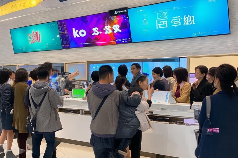 ks点赞自助平台便宜微信支付，抖音自助平台业务下单真人。